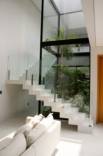 Escada de Mármore Travertino Navona